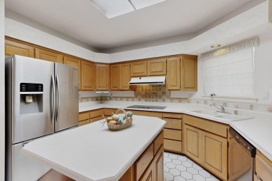 Lovely single story 2 Bedroom 1.75 Bath home in gated Tanoan on Tanoan Country Club in New Mexico - for sale on GolfHomes.com, golf home, golf lot
