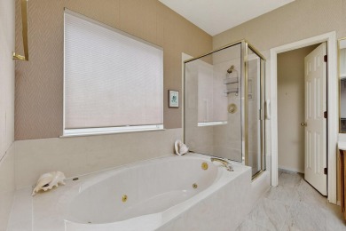 Lovely single story 2 Bedroom 1.75 Bath home in gated Tanoan on Tanoan Country Club in New Mexico - for sale on GolfHomes.com, golf home, golf lot
