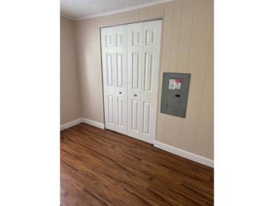 Welcome to this charming and well-maintained 2-bedroom, 2-bath on The Meadows At Countrywood in Florida - for sale on GolfHomes.com, golf home, golf lot