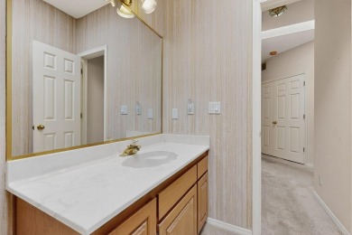 Lovely single story 2 Bedroom 1.75 Bath home in gated Tanoan on Tanoan Country Club in New Mexico - for sale on GolfHomes.com, golf home, golf lot