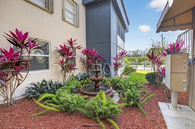 Welcome to Delray Beach! This move-in ready Kings Point condo is on Kings Point Golf -Flanders Way in Florida - for sale on GolfHomes.com, golf home, golf lot