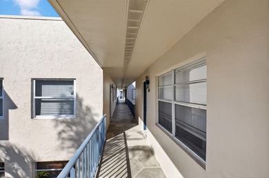 Welcome to Delray Beach! This move-in ready Kings Point condo is on Kings Point Golf -Flanders Way in Florida - for sale on GolfHomes.com, golf home, golf lot