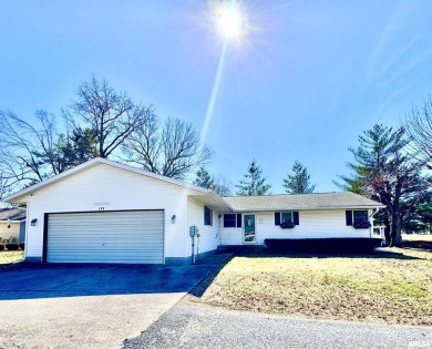 Move-In-Ready 3 Bedroom, 2 Bath Home on a Cul-de-sac with Golf on Pine Lakes Golf Course in Illinois - for sale on GolfHomes.com, golf home, golf lot