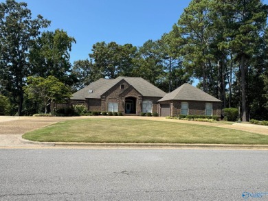 CUSTOM BUILT LAKE VIEW HOME WITH VIEW OF THE #6 FAIRWAY POND AND on Gunters Landing in Alabama - for sale on GolfHomes.com, golf home, golf lot