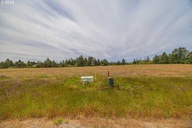 Located approximately 1 mile south of Bandon City center, two on Old Bandon Golf Links in Oregon - for sale on GolfHomes.com, golf home, golf lot