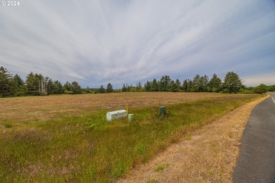 Located approximately 1 mile south of Bandon City center, two on Old Bandon Golf Links in Oregon - for sale on GolfHomes.com, golf home, golf lot