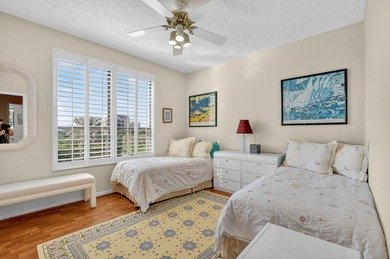 Experience the luxury of this spacious 3bed/2.5bath condo in on Boca Pointe Country Club in Florida - for sale on GolfHomes.com, golf home, golf lot