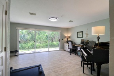 Under contract-accepting backup offers. SELLER OFFERING CREDIT on The Dunedin Country Club in Florida - for sale on GolfHomes.com, golf home, golf lot
