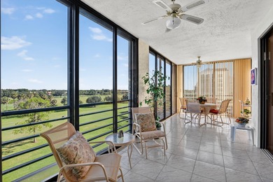 Experience the luxury of this spacious 3bed/2.5bath condo in on Boca Pointe Country Club in Florida - for sale on GolfHomes.com, golf home, golf lot
