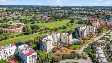 Experience the luxury of this spacious 3bed/2.5bath condo in on Boca Pointe Country Club in Florida - for sale on GolfHomes.com, golf home, golf lot