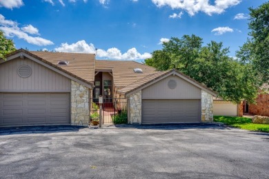 Large golf course townhouse on #17 green of Apple Rock Golf on Ram Rock Golf Course in Texas - for sale on GolfHomes.com, golf home, golf lot