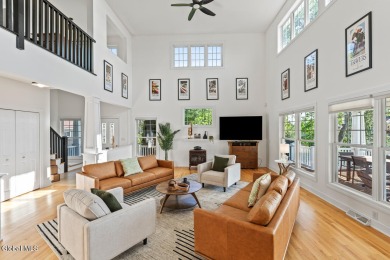 Sartoga Lake: Turn-key  rental sold fully furnished with on Saratoga Lake Golf Club Inc. in New York - for sale on GolfHomes.com, golf home, golf lot