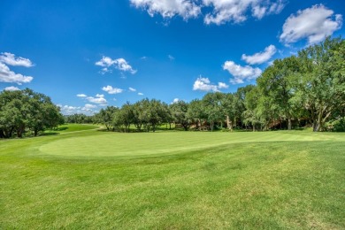 Large golf course townhouse on #17 green of Apple Rock Golf on Ram Rock Golf Course in Texas - for sale on GolfHomes.com, golf home, golf lot