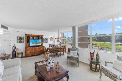 Well maintained corner unit  2  bedrooms, 2 bathrooms located in on Pembroke Lakes Golf Club in Florida - for sale on GolfHomes.com, golf home, golf lot