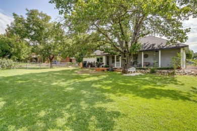 This is the BEST VALUE in Pecan Plantation! Updated 3-2-2 and on Pecan Plantation Country Club in Texas - for sale on GolfHomes.com, golf home, golf lot