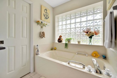 ++ Totally Upgraded Pool Home ++  Located on a large 0.57 acre on Golf Hammock Country Club in Florida - for sale on GolfHomes.com, golf home, golf lot