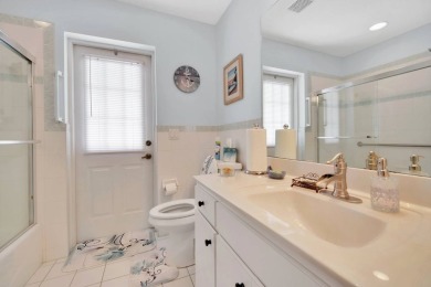 ++ Totally Upgraded Pool Home ++  Located on a large 0.57 acre on Golf Hammock Country Club in Florida - for sale on GolfHomes.com, golf home, golf lot