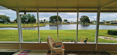 Amazing gorgeous pond and golf course 3 bedroom 2 bathroom plus on The Riverside Golf Club in Florida - for sale on GolfHomes.com, golf home, golf lot
