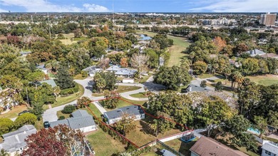 ABSOLUTELY FANTASTIC COLLEGE PARK BUNGALOW JUST LISTED! Located on Dubsdread Golf Course in Florida - for sale on GolfHomes.com, golf home, golf lot