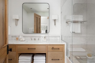 Some homes are beautiful. Some homes are impressive.  And then on Rancho Santa Fe Golf Club in California - for sale on GolfHomes.com, golf home, golf lot