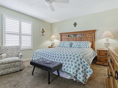 Welcome home to this meticulously maintained 3 BR AMARILLO model on El Diablo Executive Golf Course in Florida - for sale on GolfHomes.com, golf home, golf lot