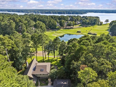 This beautifully maintained golf course home offers sweeping on Reynolds Lake Oconee - The Landing in Georgia - for sale on GolfHomes.com, golf home, golf lot
