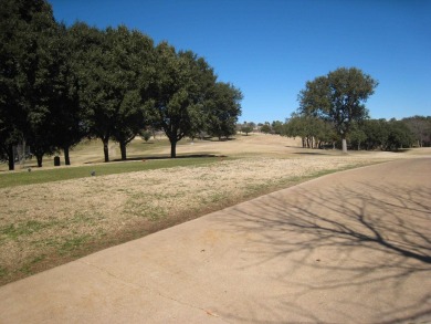 Great Building site in desirable Blue Lake Estates.  Blue Lake on Blue Lake Golf Club in Texas - for sale on GolfHomes.com, golf home, golf lot