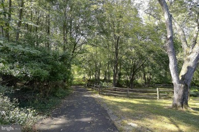 Bright, spacious, tall ceilings, great view...a must see! on Reston National Golf Course in Virginia - for sale on GolfHomes.com, golf home, golf lot