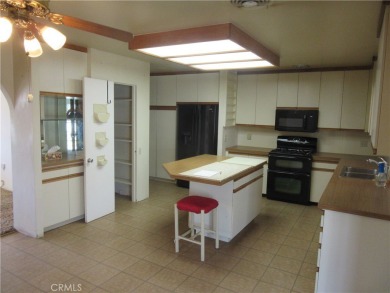 Good Location - Large 3 Bedroom, 2 Bath, 1302 Sq Ft and a Large on Palm Desert Country Club in California - for sale on GolfHomes.com, golf home, golf lot