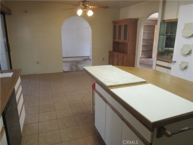 Good Location - Large 3 Bedroom, 2 Bath, 1302 Sq Ft and a Large on Palm Desert Country Club in California - for sale on GolfHomes.com, golf home, golf lot