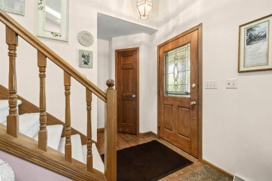 This stunning 4-bedroom, 2-story home is perfectly located just on High Cliff Golf Course in Wisconsin - for sale on GolfHomes.com, golf home, golf lot