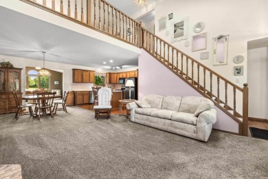 This stunning 4-bedroom, 2-story home is perfectly located just on High Cliff Golf Course in Wisconsin - for sale on GolfHomes.com, golf home, golf lot