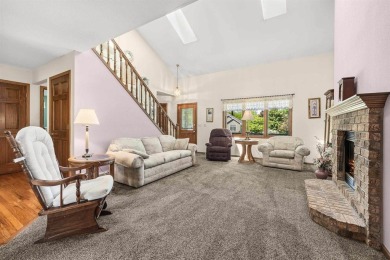 This stunning 4-bedroom, 2-story home is perfectly located just on High Cliff Golf Course in Wisconsin - for sale on GolfHomes.com, golf home, golf lot