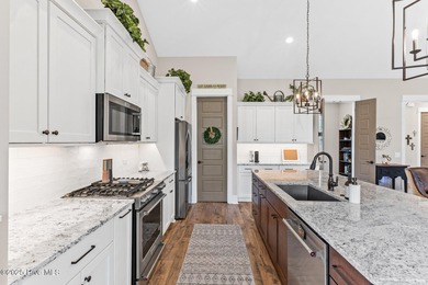 NEW PRICE : Premium Golf Course Home. Move-In Ready. Welcome to on Rivers Edge Golf Club in North Carolina - for sale on GolfHomes.com, golf home, golf lot