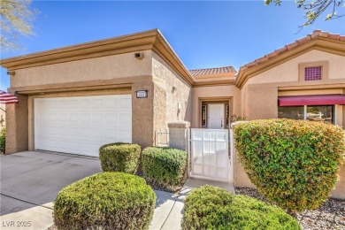 Charming Sun City Summerlin Townhome - Corner Lot  Move-In on Highland Falls Golf Club in Nevada - for sale on GolfHomes.com, golf home, golf lot