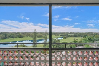 Fully renovated and updated 2 Bed, 2 Bath condo on the 8th floor on Inverrary Country Club in Florida - for sale on GolfHomes.com, golf home, golf lot