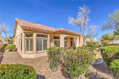 Charming Sun City Summerlin Townhome - Corner Lot  Move-In on Highland Falls Golf Club in Nevada - for sale on GolfHomes.com, golf home, golf lot