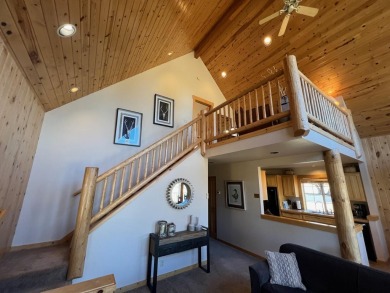 Beautifully located chalet on the RIdge Course in Eagle Crest on Eagle Crest Golf Resort - Resort Course in Oregon - for sale on GolfHomes.com, golf home, golf lot