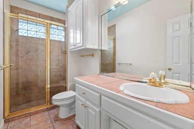 WELL MAINTAINED GOLF COURSE HOME near clubhouse in Pecan on Pecan Plantation Country Club in Texas - for sale on GolfHomes.com, golf home, golf lot