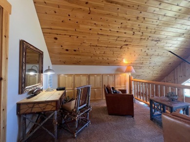 Beautifully located chalet on the RIdge Course in Eagle Crest on Eagle Crest Golf Resort - Resort Course in Oregon - for sale on GolfHomes.com, golf home, golf lot