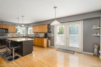 THIS IS THE ONE THAT YOU HAVE BEEN WAITING FOR!!  Gorgeous Home on Beacon Hill Golf Club in Michigan - for sale on GolfHomes.com, golf home, golf lot