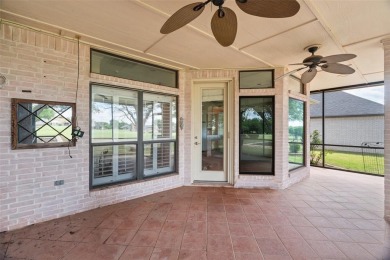 WELL MAINTAINED GOLF COURSE HOME near clubhouse in Pecan on Pecan Plantation Country Club in Texas - for sale on GolfHomes.com, golf home, golf lot