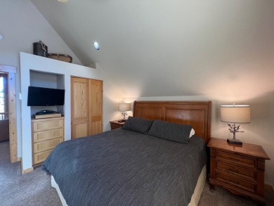 Beautifully located chalet on the RIdge Course in Eagle Crest on Eagle Crest Golf Resort - Resort Course in Oregon - for sale on GolfHomes.com, golf home, golf lot