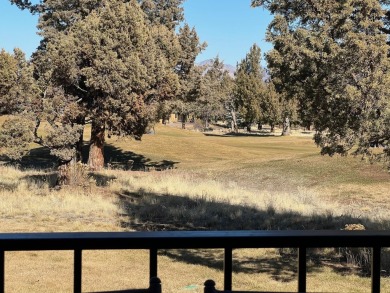 Beautifully located chalet on the RIdge Course in Eagle Crest on Eagle Crest Golf Resort - Resort Course in Oregon - for sale on GolfHomes.com, golf home, golf lot