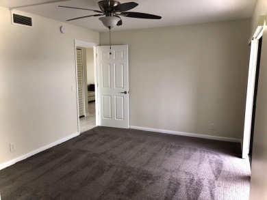 55+ ACTIVE Community. Garden view unit. Ceramic tile throughout on Kings Point Golf -Flanders Way in Florida - for sale on GolfHomes.com, golf home, golf lot