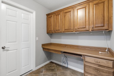 Very well decorated & upgraded Morningstar on Premium corner lot on Sunriver Golf Club in Utah - for sale on GolfHomes.com, golf home, golf lot