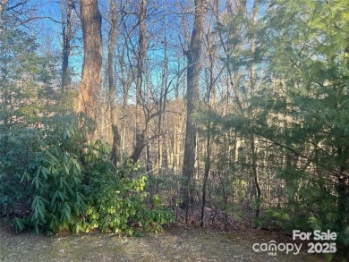 Gorgeous 1.28 acre lot located in Kenmure - A gated 24 hour on Kenmure Country Club in North Carolina - for sale on GolfHomes.com, golf home, golf lot