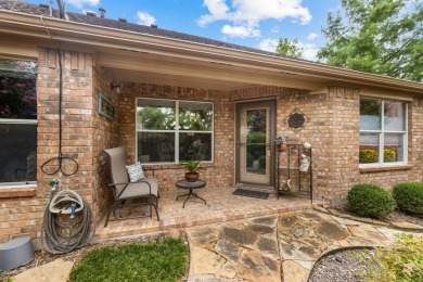 RARE OPPORTUNITY - UPDATED VILLA ON CUL-DE-SAC STREET IN on Heritage Ranch Golf and Country Club in Texas - for sale on GolfHomes.com, golf home, golf lot
