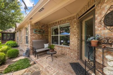 RARE OPPORTUNITY - UPDATED VILLA ON CUL-DE-SAC STREET IN on Heritage Ranch Golf and Country Club in Texas - for sale on GolfHomes.com, golf home, golf lot