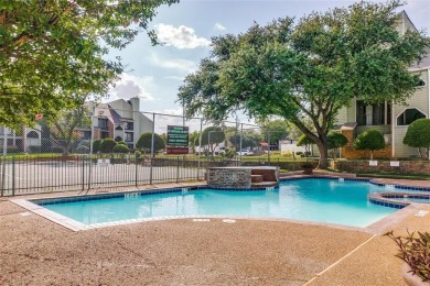 This spacious 2 bedroom, 2 bath condo with an open-concept on Royal Oaks Country Club in Texas - for sale on GolfHomes.com, golf home, golf lot